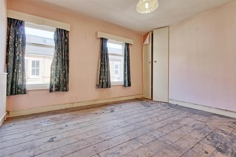 3 bedroom terraced house for sale, Thoday Street, Cambridge