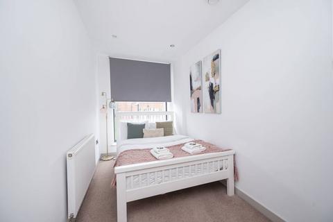 3 bedroom flat for sale, Shore Place, Homerton, London, E9