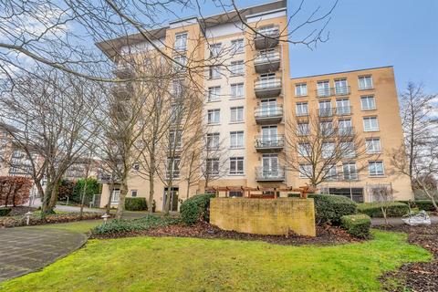 2 bedroom apartment to rent, The Meridian, Kenavon Drive, Reading, RG1