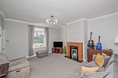 2 bedroom terraced house for sale, Toftshaw Lane, East Bierley, Bradford, BD4