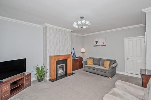 2 bedroom terraced house for sale, Toftshaw Lane, East Bierley, Bradford, BD4