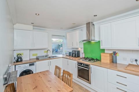 2 bedroom terraced house for sale, Toftshaw Lane, East Bierley, Bradford, BD4