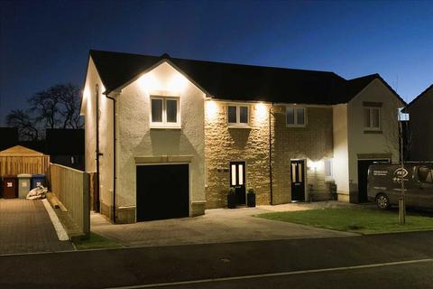 3 bedroom semi-detached house for sale, Temple Way, Benthall, EAST KILBRIDE