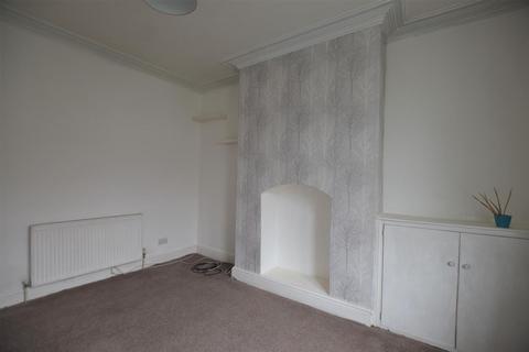 2 bedroom property to rent, Hawkshead Street, Blackburn, BB2