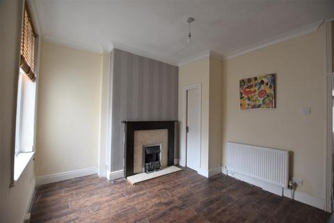 2 bedroom property to rent, Hawkshead Street, Blackburn, BB2