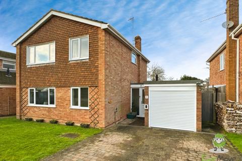 4 bedroom detached house for sale, WILLOW WAY, SHERFIELD-ON-LODDON, HOOK, HAMPSHIRE, RG27