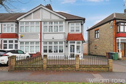 3 bedroom end of terrace house for sale, Marmion Avenue, London E4