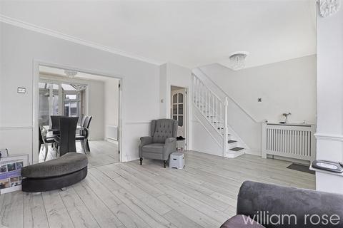 3 bedroom end of terrace house for sale, Marmion Avenue, London E4