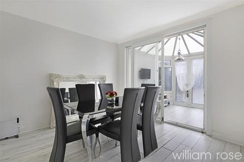 3 bedroom end of terrace house for sale, Marmion Avenue, London E4