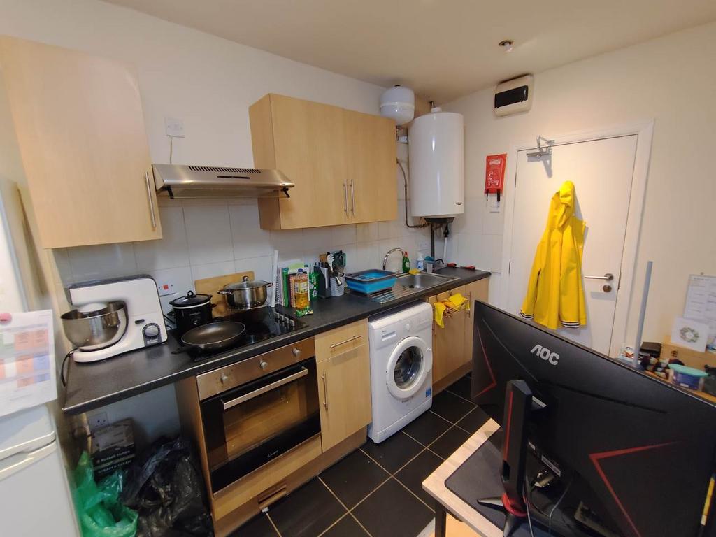 Kitchen (1)
