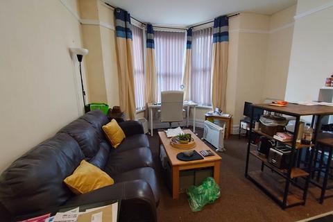 1 bedroom flat to rent, Cathays Terrace , ,