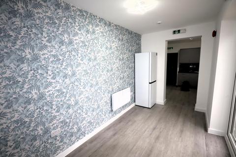 1 bedroom in a house share to rent, 33b Cardiff Road, Watford WD18