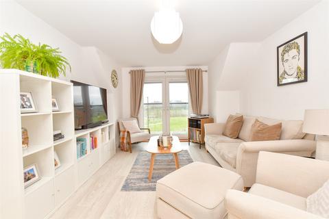 2 bedroom apartment for sale, Sandpiper Road, Chichester, West Sussex