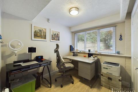 115 Pack Lane, Basingstoke, RG22 5HH
