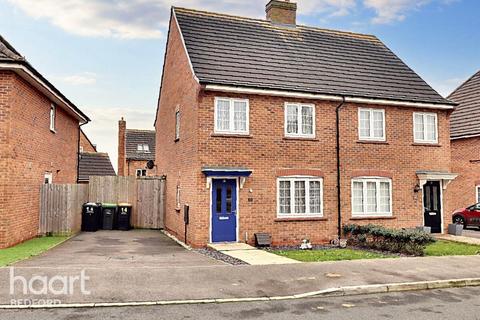 3 bedroom semi-detached house for sale, Heather Lane, Bedford