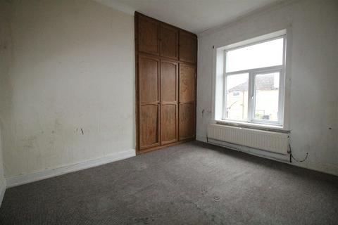 3 Albert Terrace, Wyke, Bradford, BD12 9BS