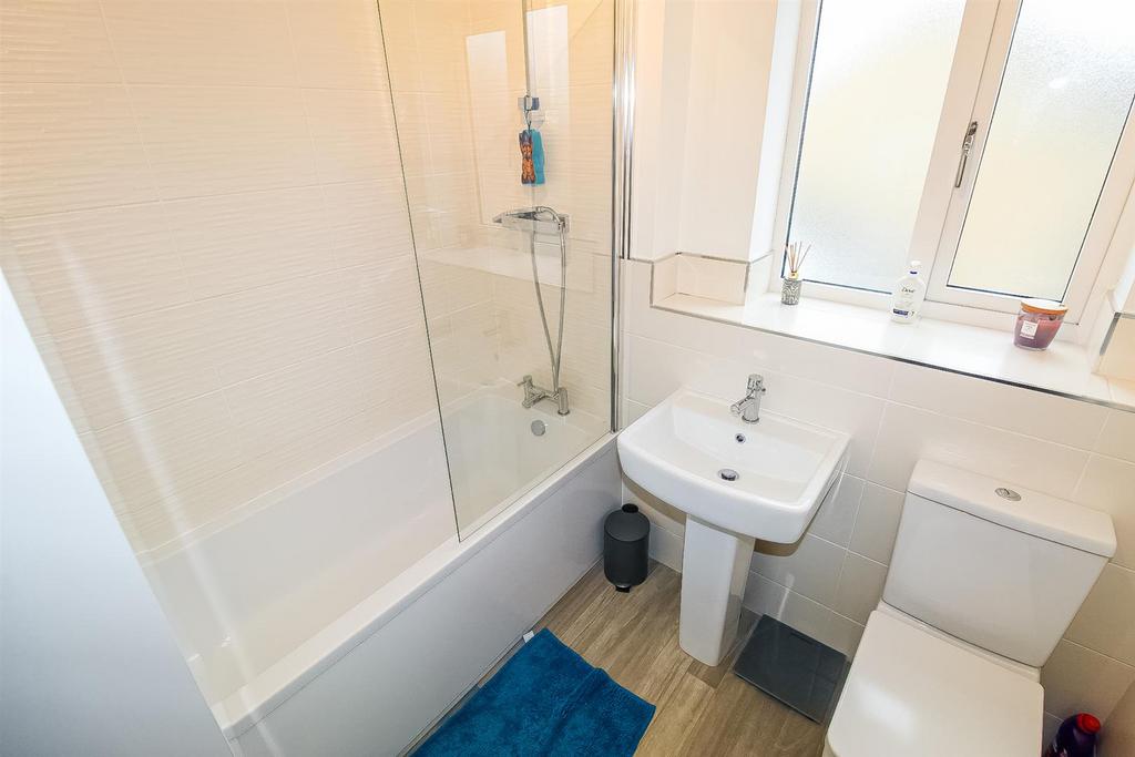 Bathroom/w.c.