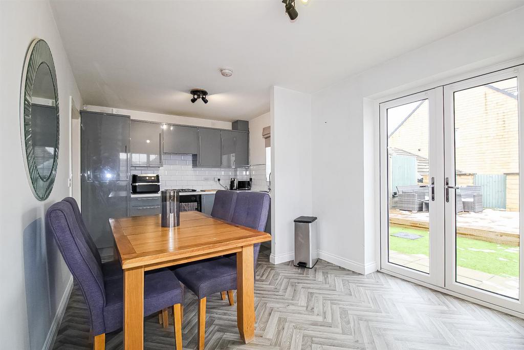 Kitchen/dining room