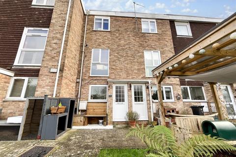 2 bedroom maisonette for sale, Malvern Drive, Warmley, Bristol