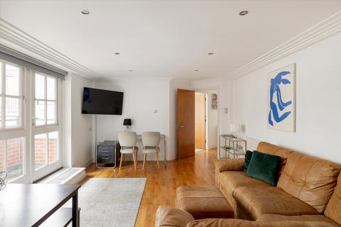 1 bedroom flat for sale, Exchange Court, London, WC2R