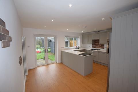 4 bedroom detached house to rent, Kiln Lane, Princes Risborough HP27