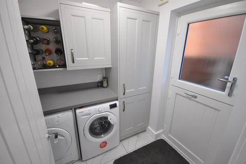 17 Canal View, Thorne, Doncaster, DN8 5GD