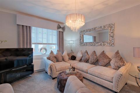 69 Strathaven Road, Hamilton, ML3 7RD