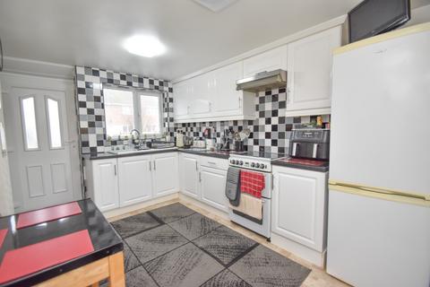 13 Albany Close, Skegness, PE25 2ND