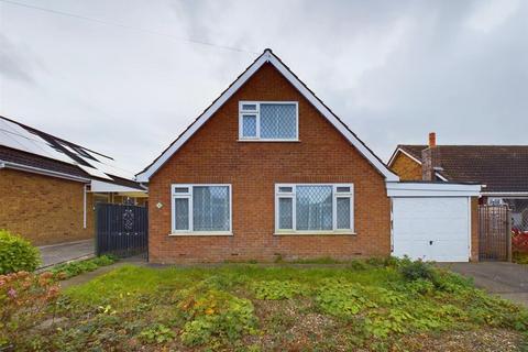 4 bedroom detached bungalow for sale, Beech Grove, Flamborough