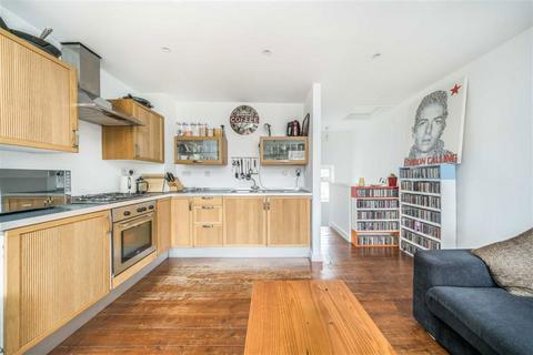 2 bedroom terraced house for sale, Brighton Grove, London SE14