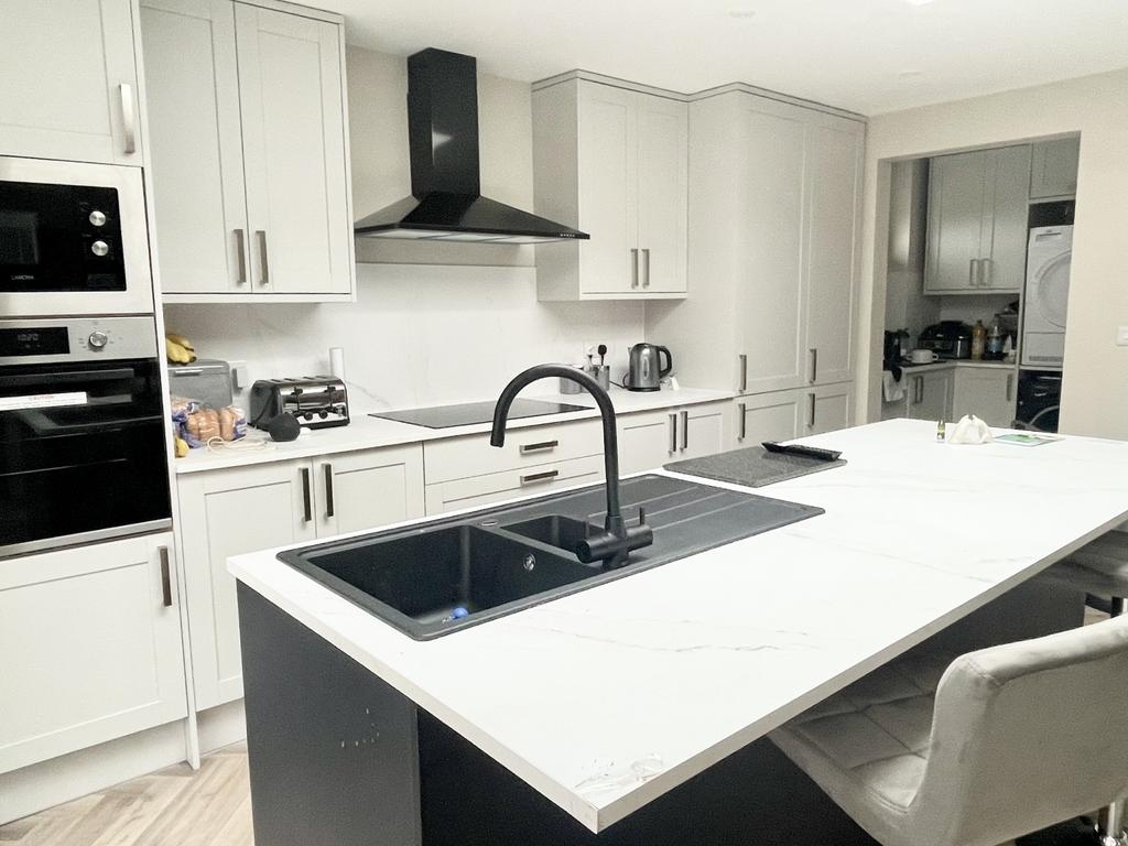 Kitchen 3