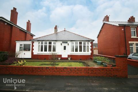 3 bedroom bungalow for sale, Clitheroes Lane, Preston PR4