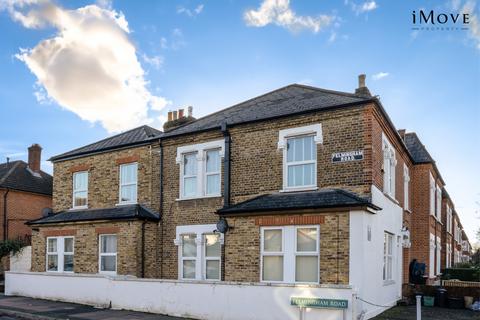 2 bedroom flat for sale, Marlow Road, London SE20