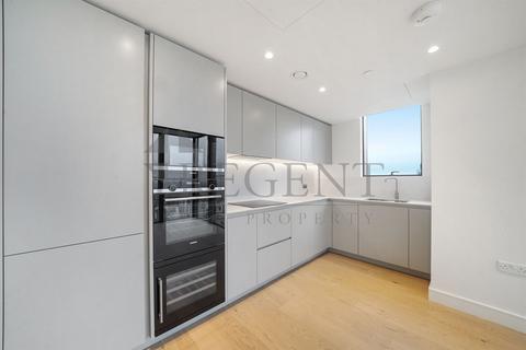 2 bedroom apartment to rent, Harcourt Tower, Marsh Wall, E14