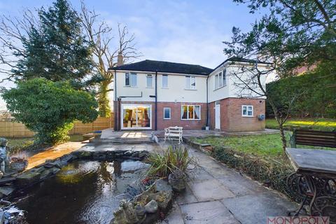 4 bedroom detached house for sale, Kingsmills Road, Wrexham