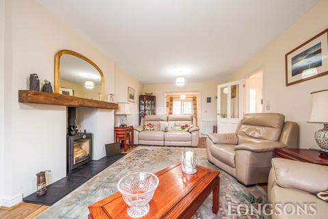 4 Bunkers Hill, Sporle, King's Lynn, PE32 2ER