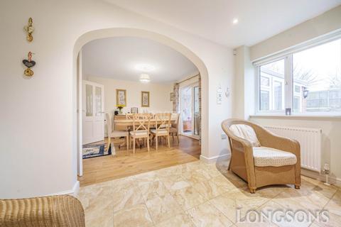4 Bunkers Hill, Sporle, King's Lynn, PE32 2ER