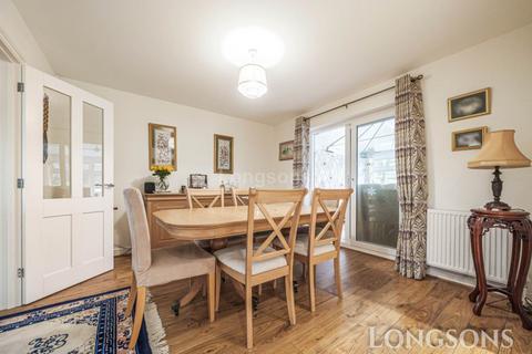 4 Bunkers Hill, Sporle, King's Lynn, PE32 2ER