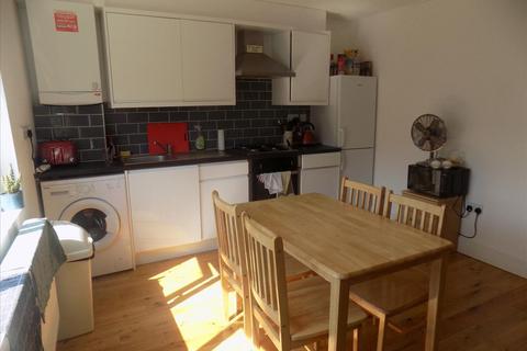 3 bedroom flat to rent, Bavaria Road , Third Floor Flat, Hornsey, London, N19