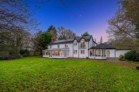 5 bedroom detached house for sale, Spinning Wheel Lane Binfield, Berkshire, RG42 5QH