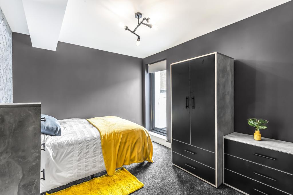 Room 1