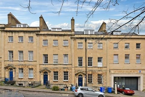 3 bedroom apartment to rent, Berkeley Square, Bristol, Somerset, BS8