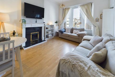 1 bedroom flat for sale, Main Street, Cambuslang, Glasgow, South Lanarkshire, G72 7EP