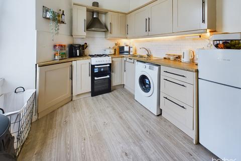 1 bedroom flat for sale, Main Street, Cambuslang, Glasgow, South Lanarkshire, G72 7EP