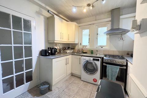 3 bedroom end of terrace house for sale, Greenbrow Road, Newall Green, Manchester, M23