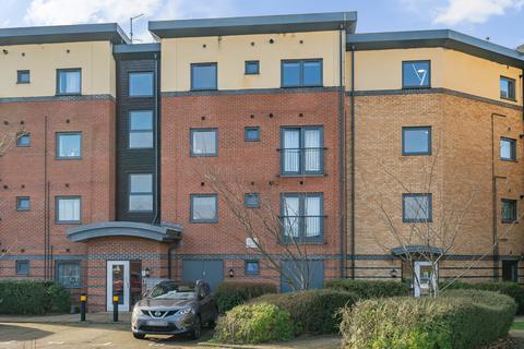 2 bedroom apartment for sale, Flat 18, Wynne Court, 1 Raven Close