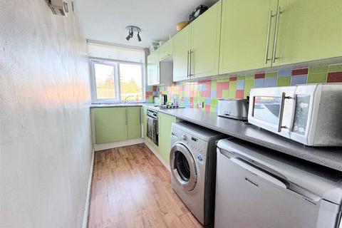 1 bedroom apartment for sale, Gorse Hey Court, Stoneycroft, Liverpool