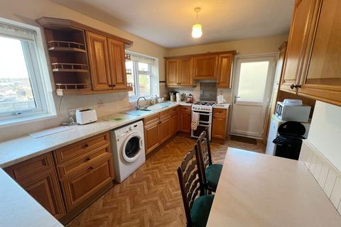 3 bedroom detached house to rent, Beechwood Drive, Kingsbridge, TQ7 1RR