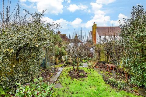 2 bedroom end of terrace house for sale, Upper Street, Leeds, Maidstone, Kent