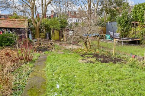 59 Barnett Road, Brighton, BN1 7GJ